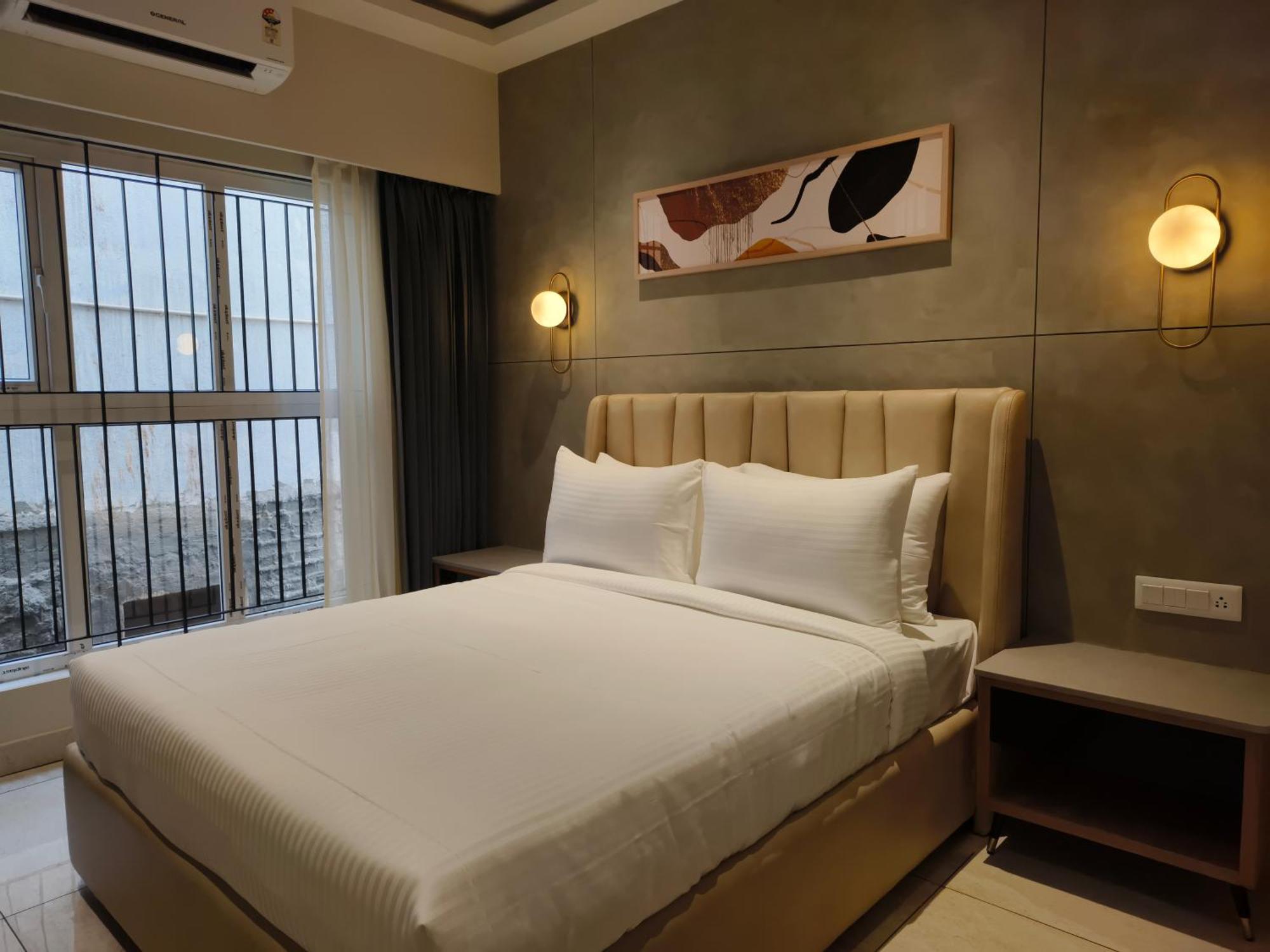 Olive Hotel Le Opera By Embassy Group Bangalore Exterior foto